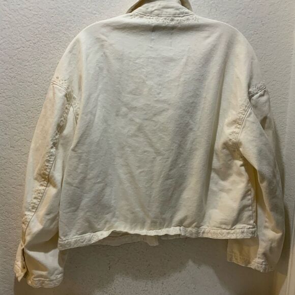 Zara Womens Overshirt Jacket Size XS Off White Floral Patch Pocket - Picture 5 of 7